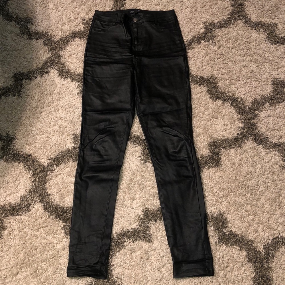 Skinny leather jeans